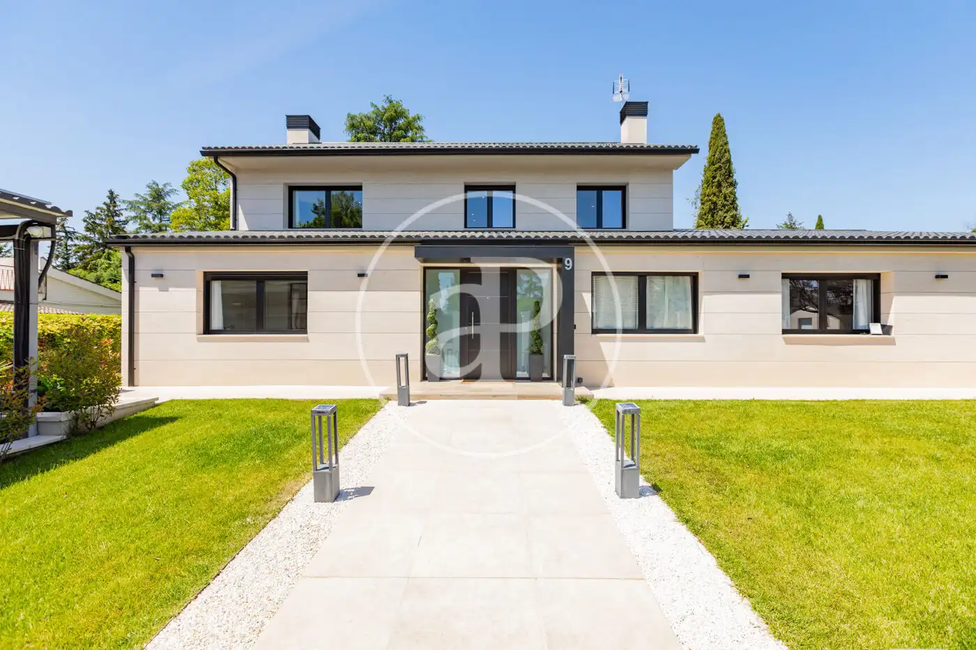 Außenansicht von Haus oder Chalet zum Verkauf in Pozuelo de Alarcón mit Klimaanlage, Heizung und Privatgarten