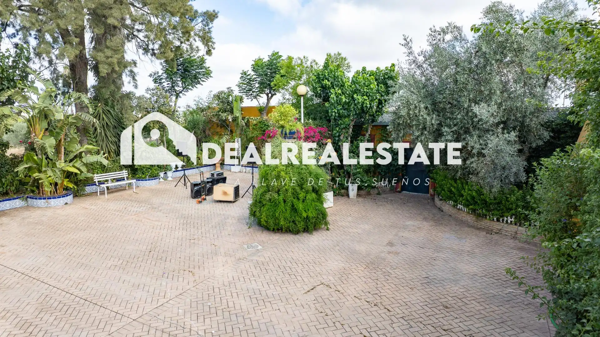Local en venta en Calle FRAY LEOPOLDO ALPANDEIRE, Torre de la Reina