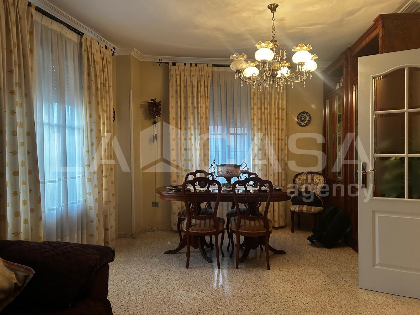 Comedor de Casa adosada en venta en Montequinto con Aire acondicionado y Piscina