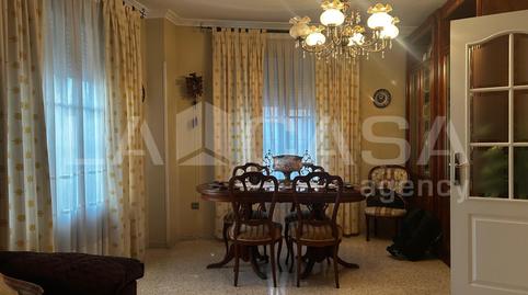 Foto 3 de Casa adosada en venta en Avenida de Europa, Montequinto