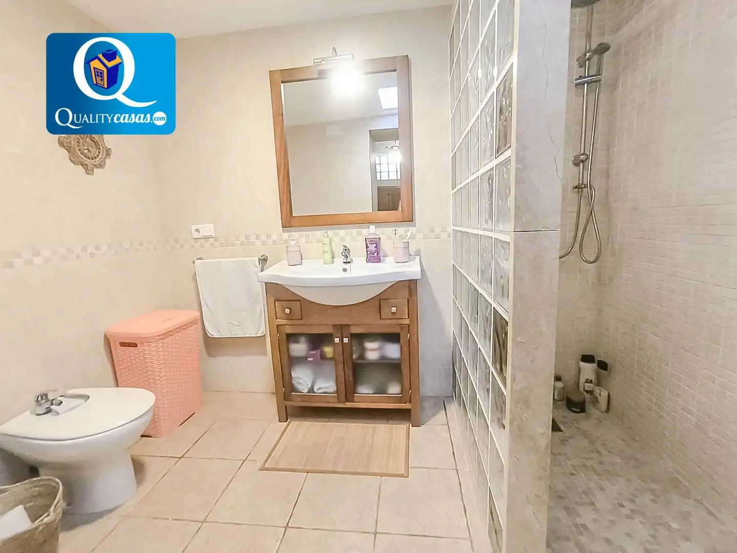 Baño de Dúplex en venta en Alicante / Alacant con Aire acondicionado, Calefacción y Terraza