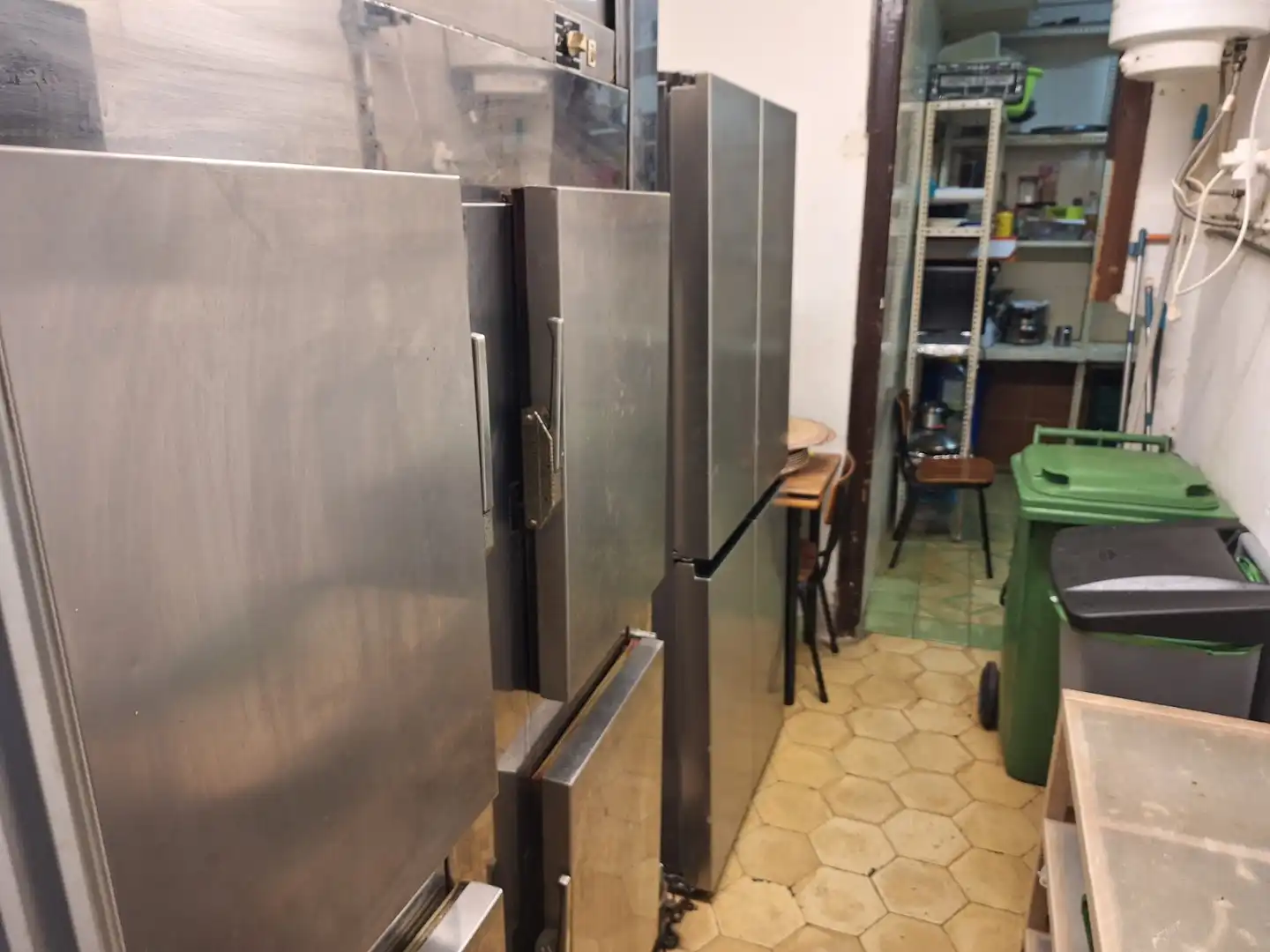Business premises for transfer in Sants - Montjuïc, imagen 11