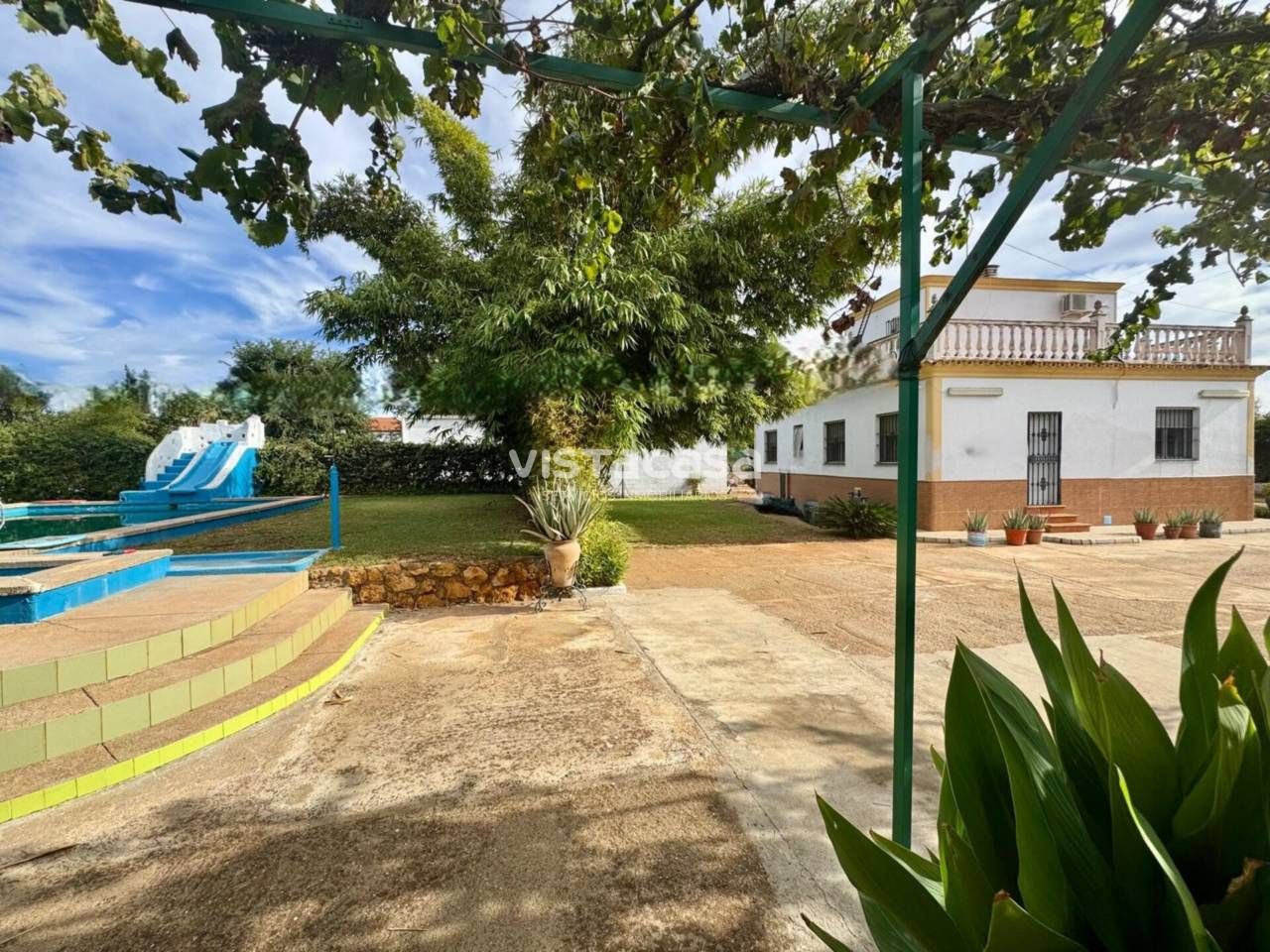 Jardín de Finca rústica en venta en El Viso del Alcor con Aire acondicionado, Calefacción y Jardín privado