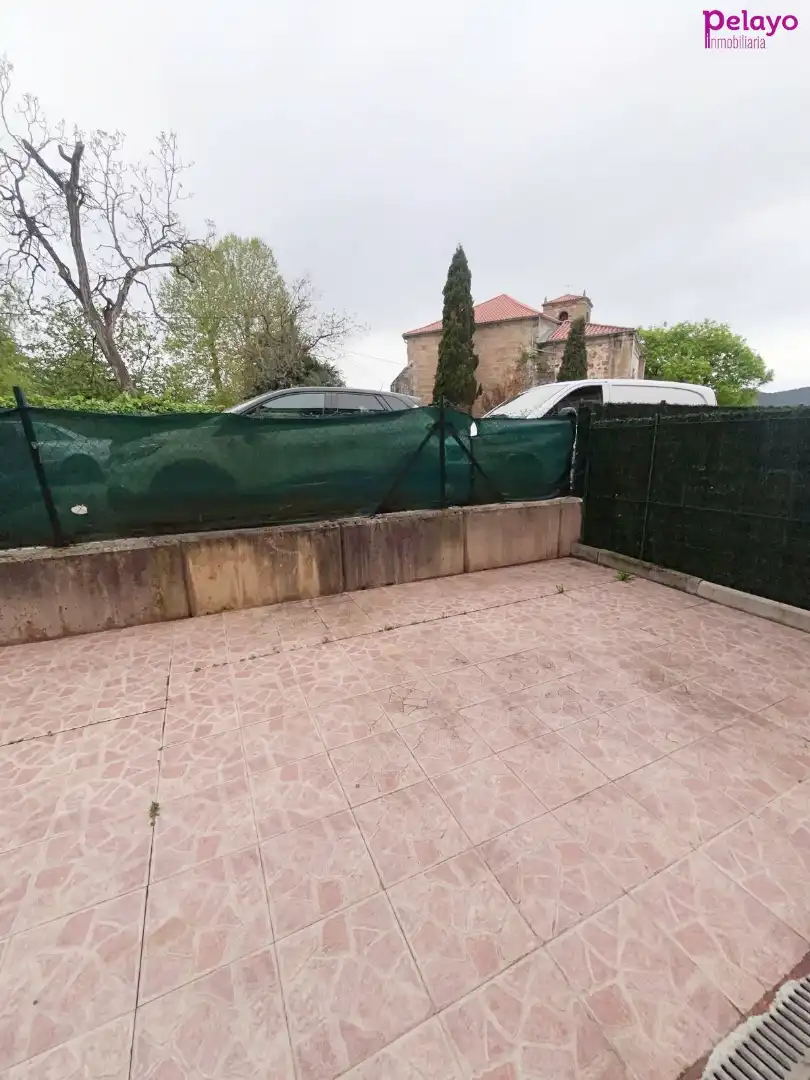 Aparcament de Planta baixa en venda en Piélagos amb Calefacció, Jardí privat i Balcó