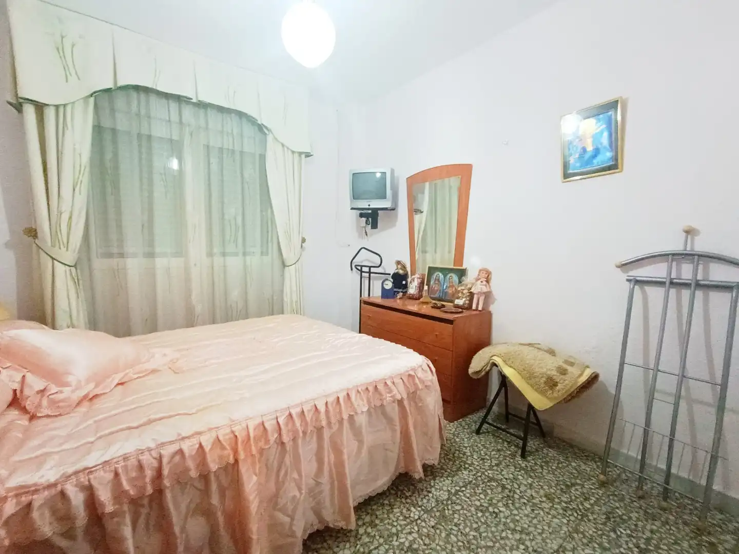 Habitación de Piso en venta en Guadix con Balcón