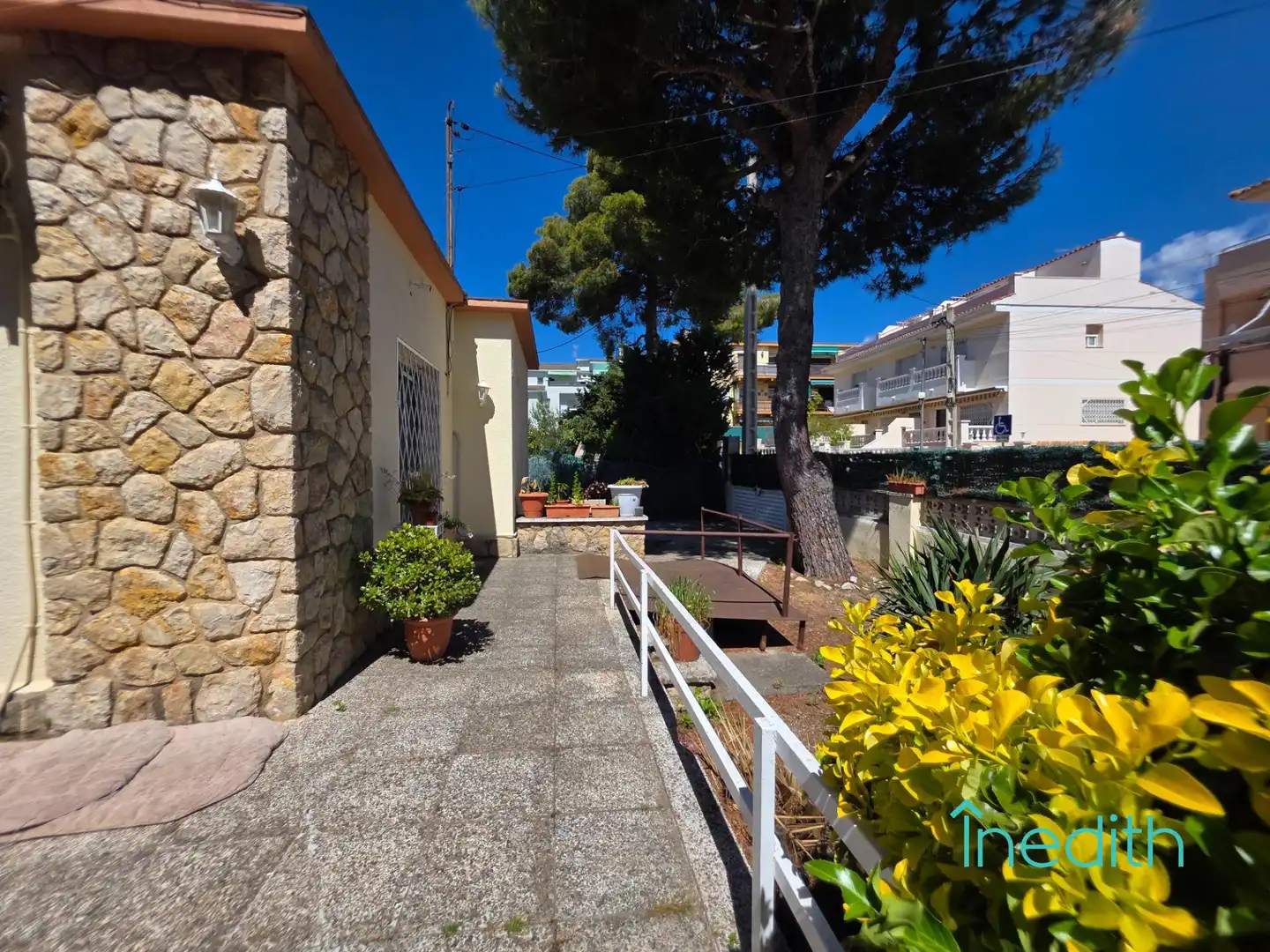Exterior view of Houses for sale in Calafell  with Air Conditioner, Terrace and Storage room