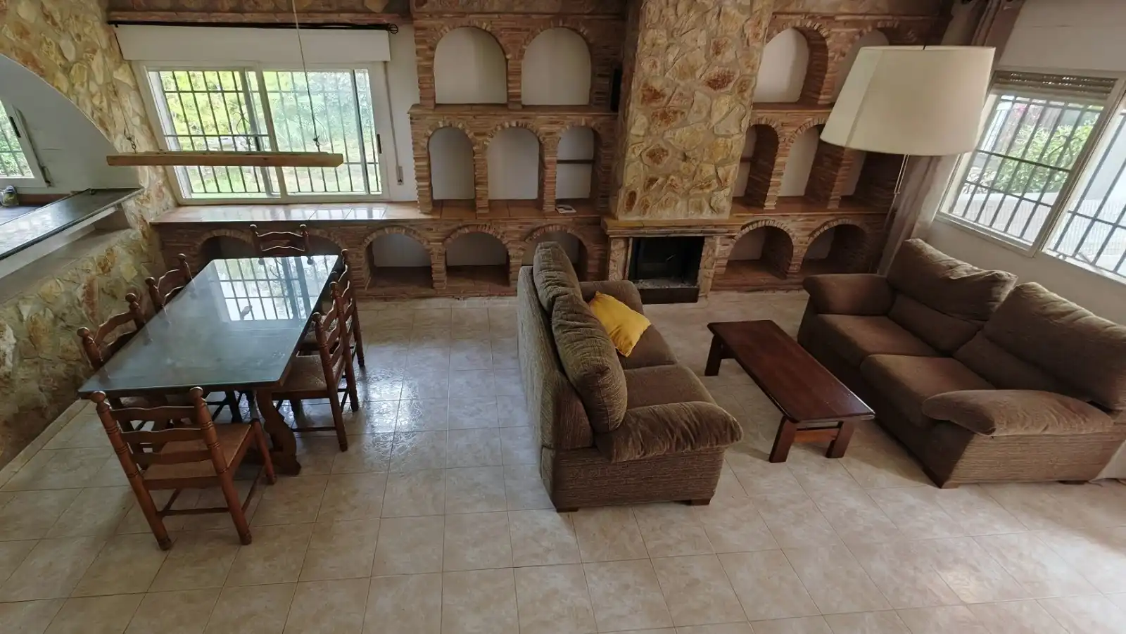 Sala d'estar de Casa o xalet en venda en Castellón de la Plana / Castelló de la Plana amb Aire condicionat, Jardí privat i Terrassa