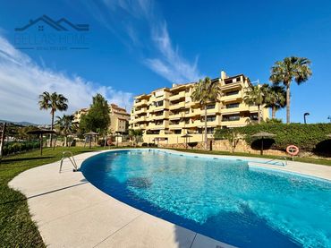 Wohnung mit Pool zum Verkauf in Calle Alcaucín