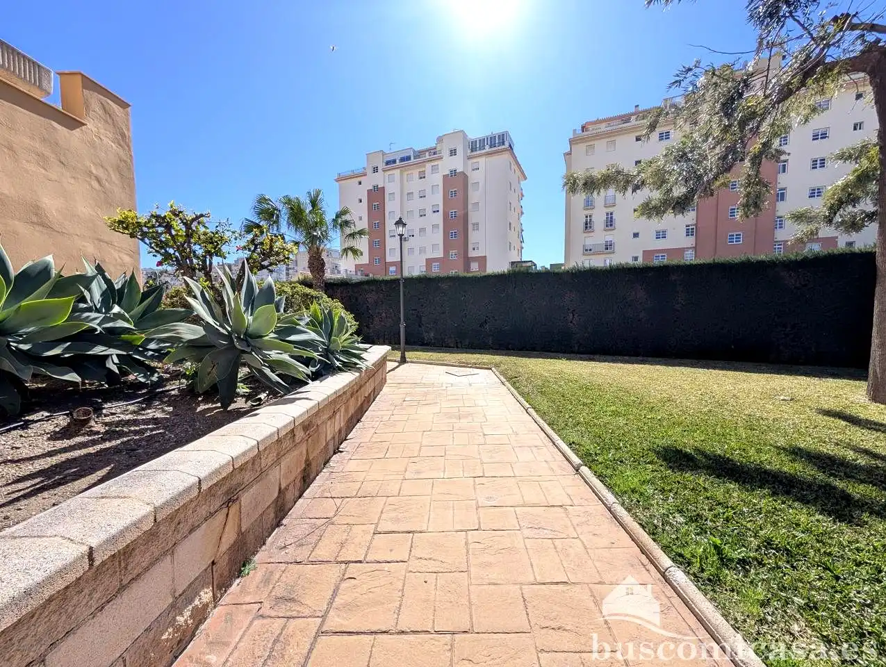 Vista exterior de Planta baja en venta en Algarrobo con Jardín privado, Terraza y Amueblado