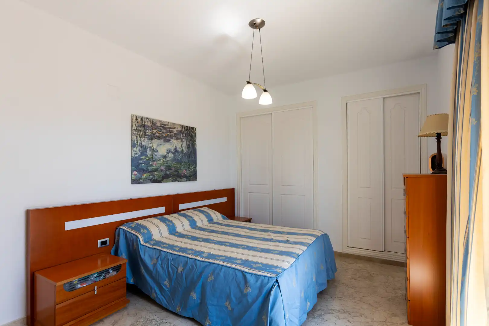 Habitación de Ático en venta en Motril con Jardín privado, Terraza y Balcón
