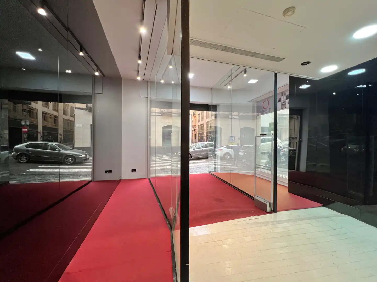 Local comercial en alquiler en Carrer de la Unió 32, imagen 4
