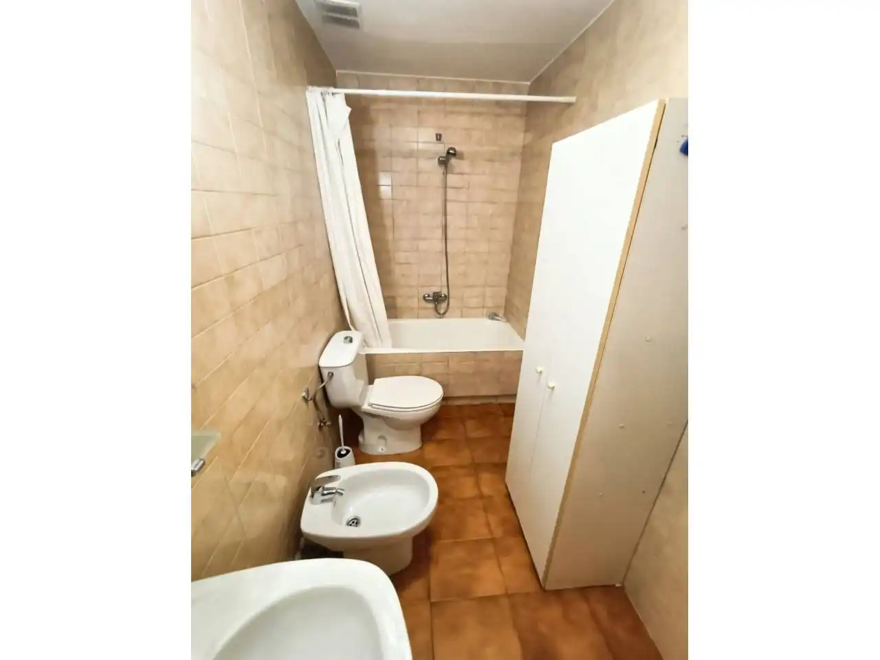 Baño de Piso en venta en Girona con Balcón