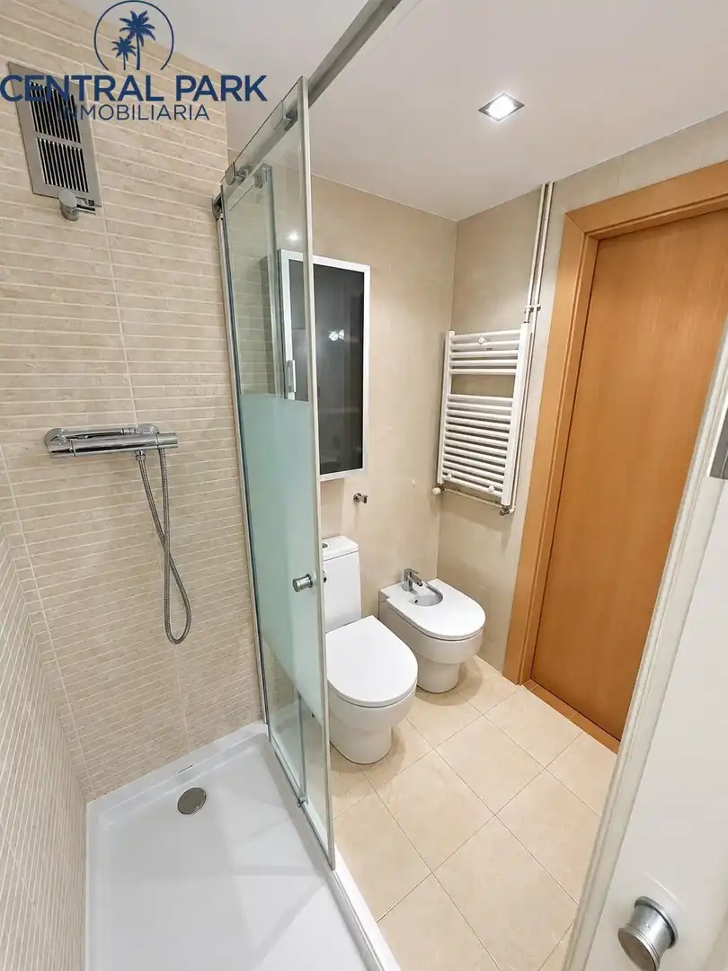 Apartament amb piscina en venda a Calle TORTOSA, imagen 19