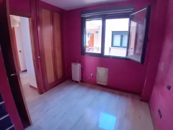 Schlafzimmer von Wohnung zum Verkauf in Madrid
