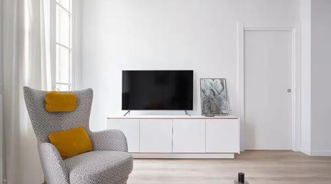 Foto 2 de Apartament de lloguer a Okendo Kalea, 24, Área Romántica, Donostia - San Sebastián