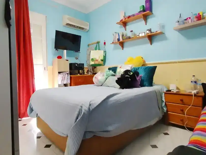 Dormitori de Casa o xalet en venda en Sevilla amb Aire condicionat, Traster i Moblat
