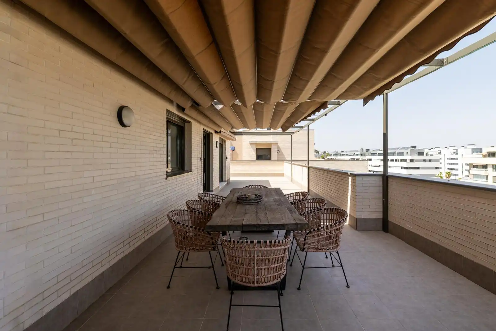 Terrasse von Dachboden zur Miete in Torremolinos mit Klimaanlage, Terrasse und Möbliert