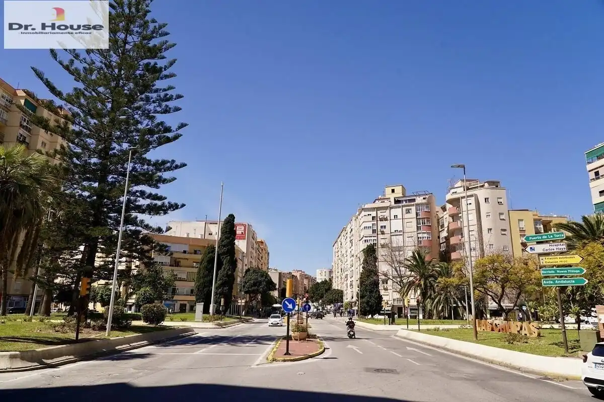 Vista exterior de Piso en venta en Cruz de Humilladero