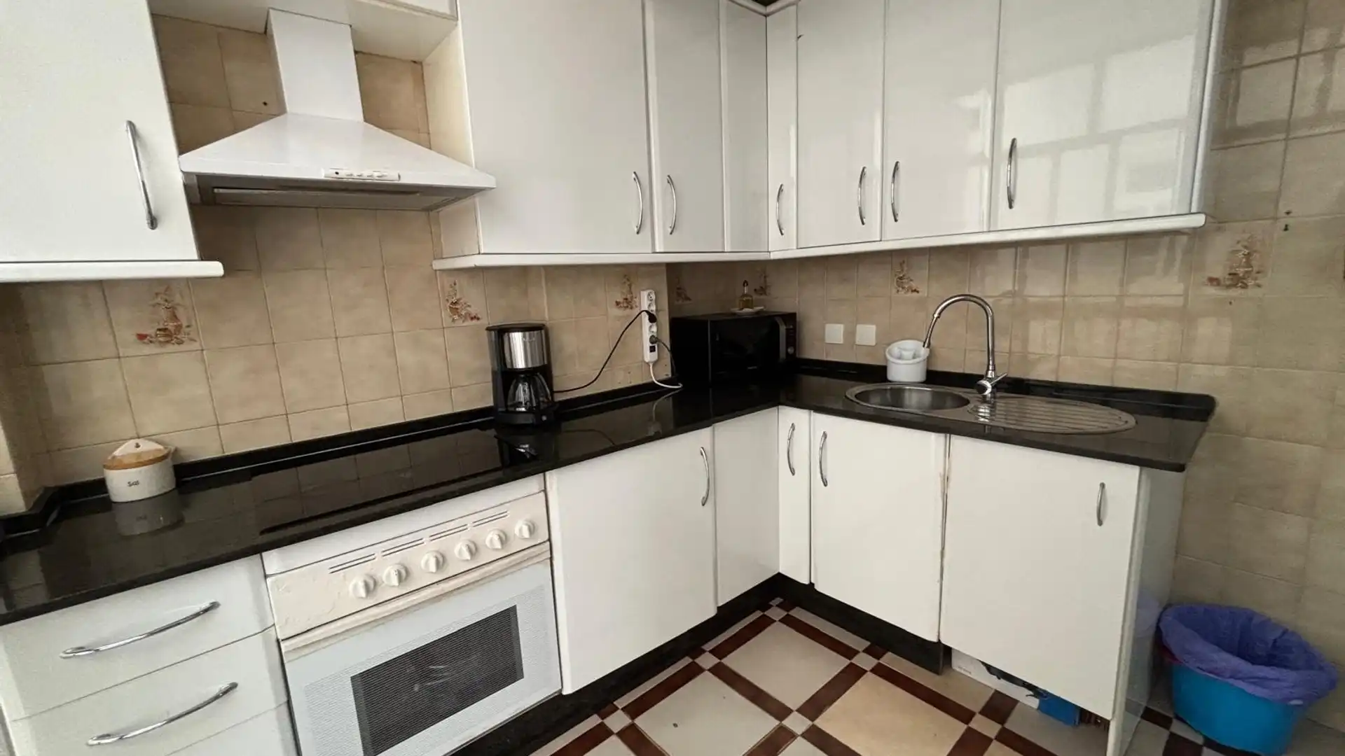 Cocina de Piso en venta en  Cádiz Capital