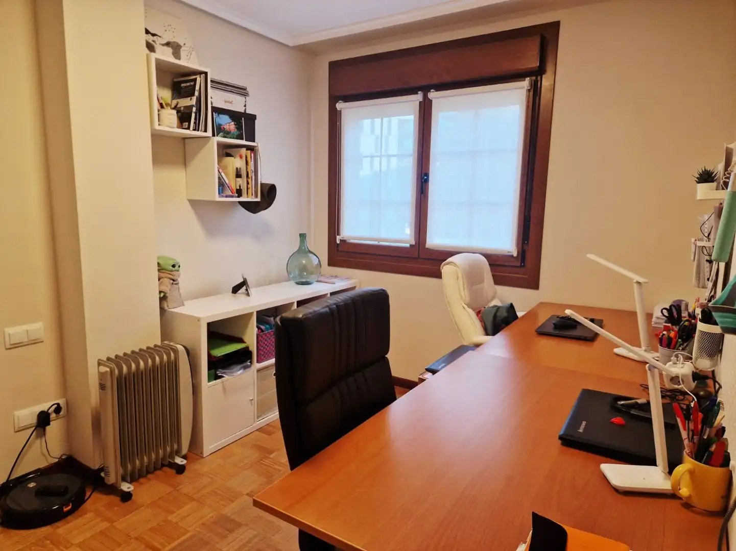 Piso en venta en Avilés con Calefacción, Parquet y Terraza