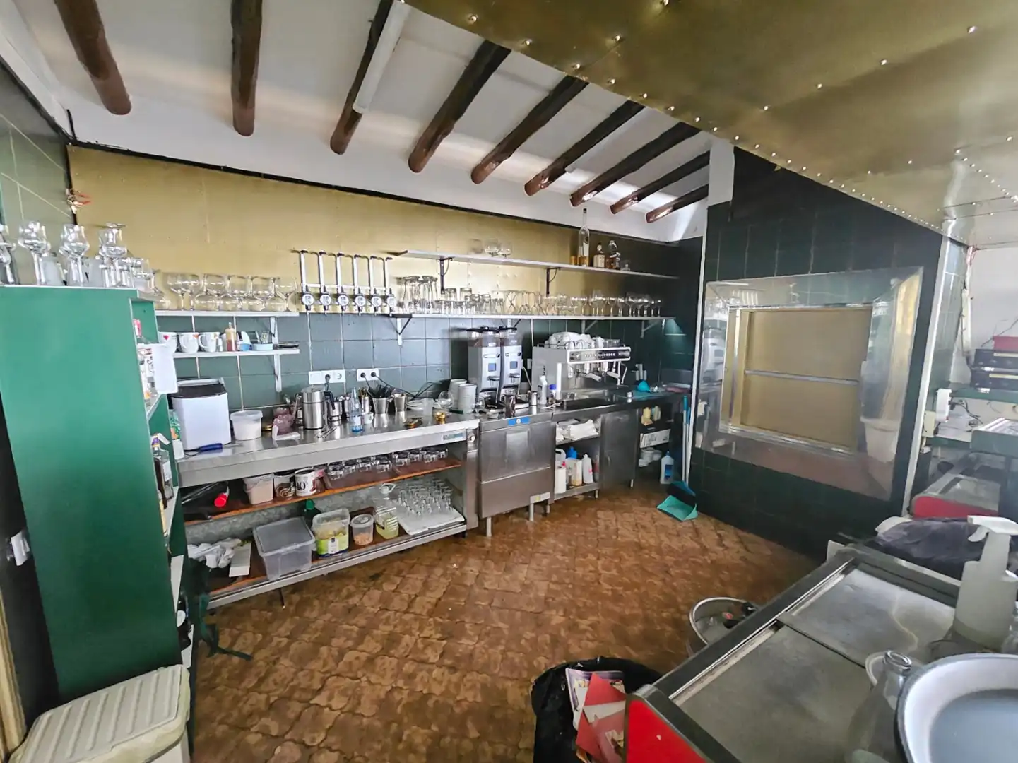 Cocina de Local en venta en Alcalà de Xivert con Amueblado