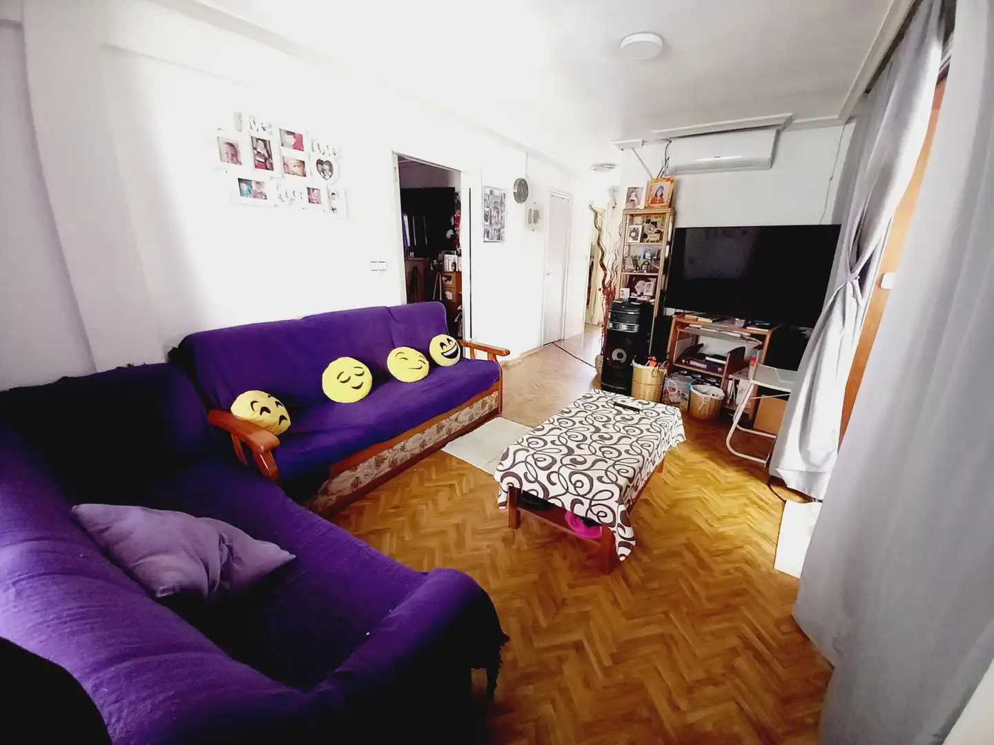 Sala d'estar de Pis en venda en Benidorm amb Moblat i Balcó