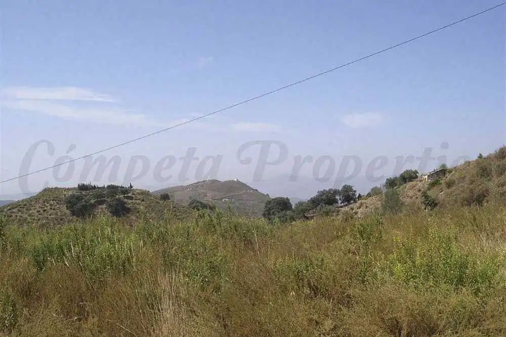 Terreno rústico en venta en Sedella, imagen 2