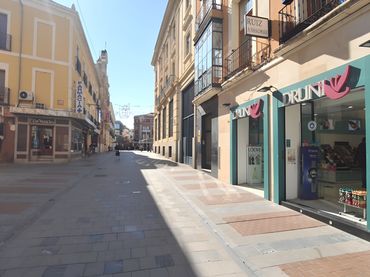 Gewerbefläche zum Verkauf in Calle Mayor