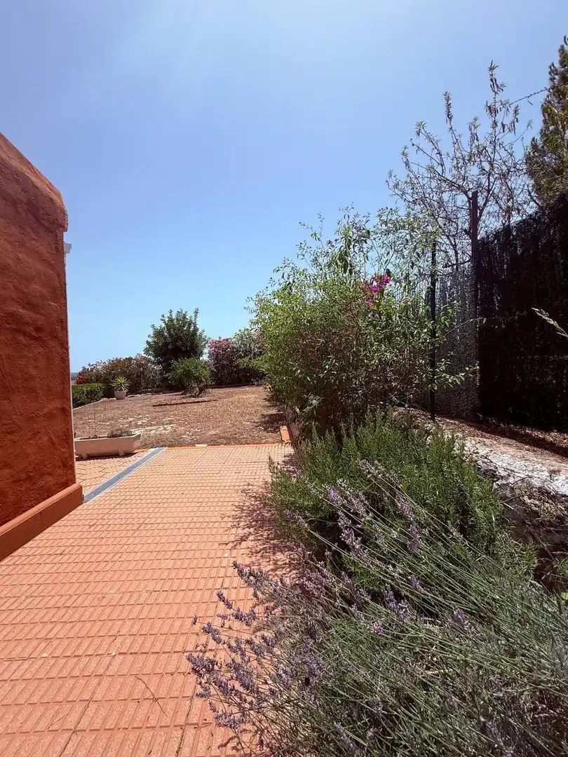 Houses for sale in Godelleta  with Air Conditioner, Private garden and Terrace