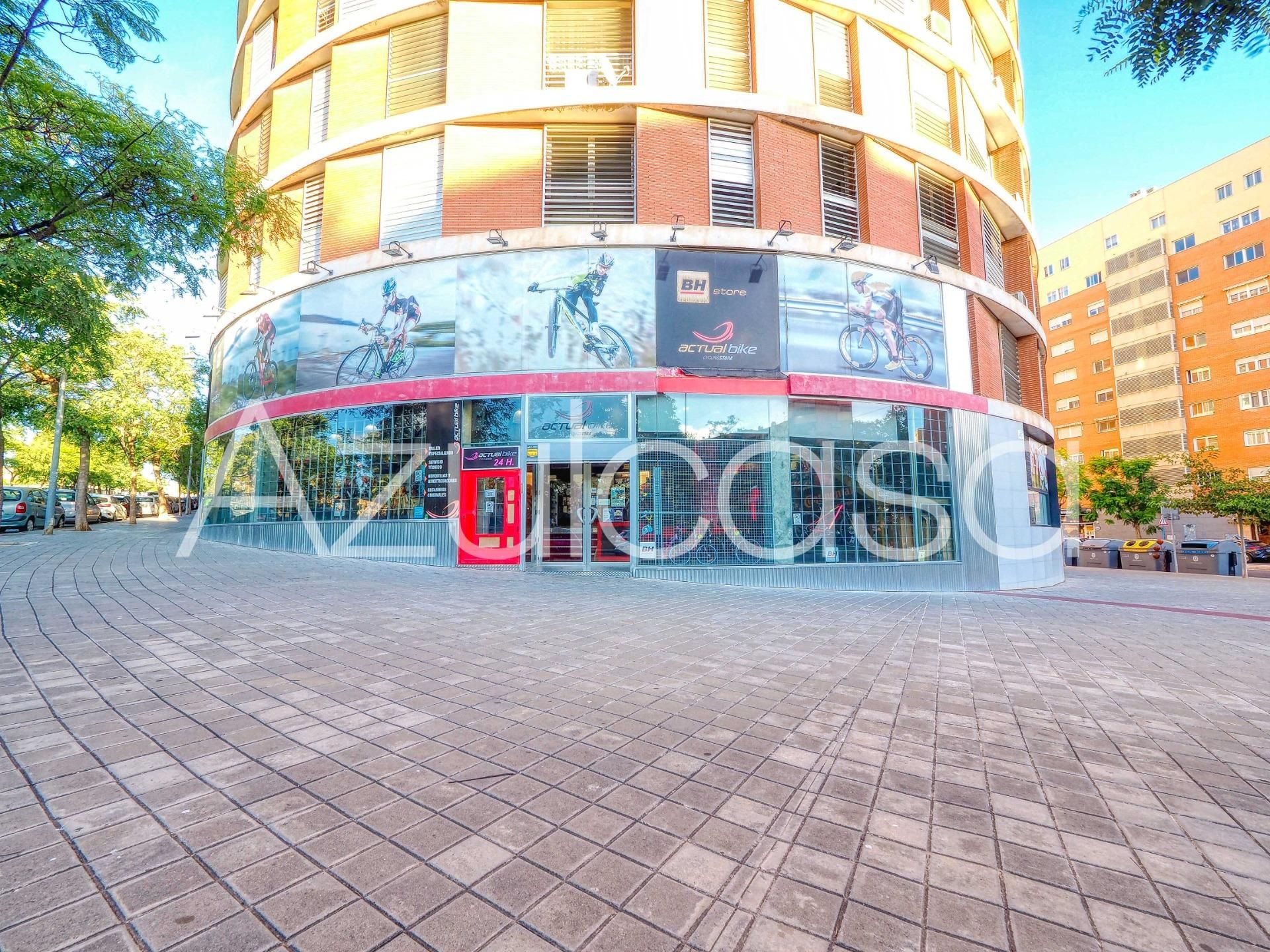 Premises for sale in Alicante / Alacant