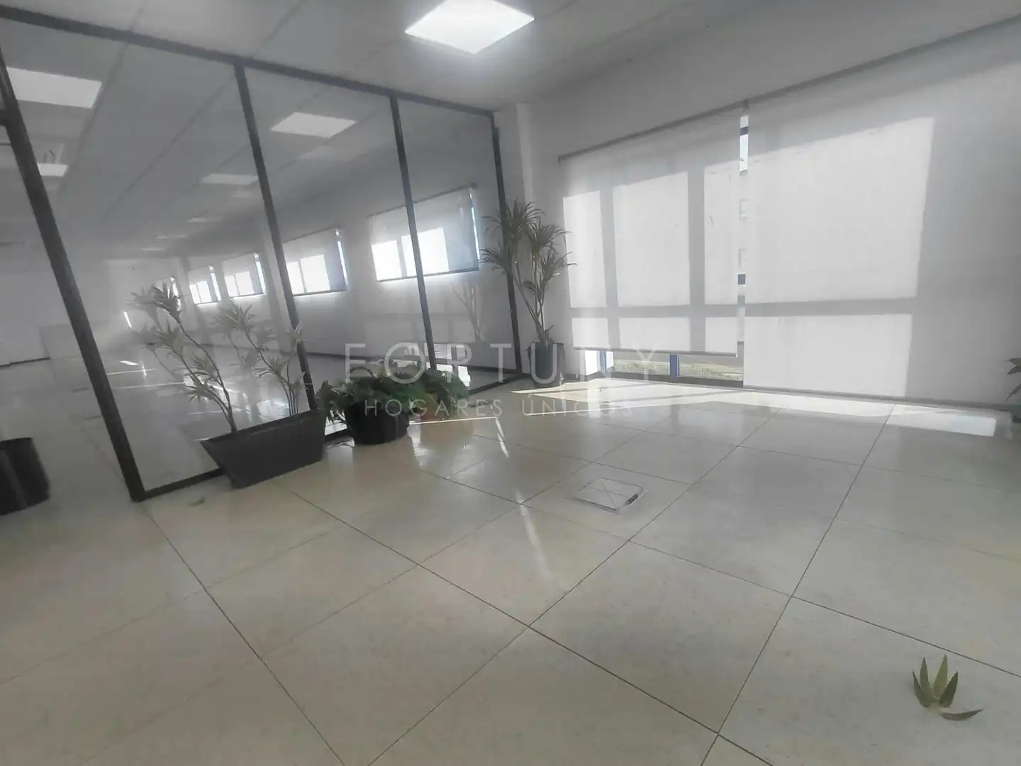 Nave industrial in affitto a Calle de Marie Curie 9A, imagen 9