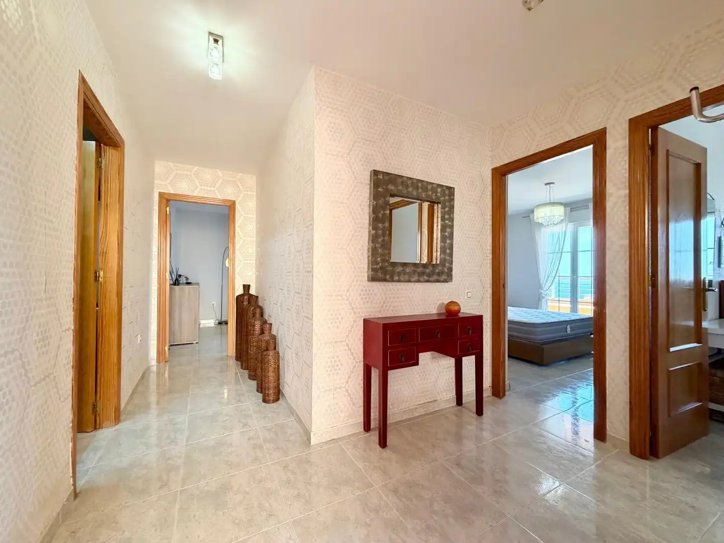 Wohnung zum Verkauf in Roquetas de Mar mit Klimaanlage, Terrasse und Möbliert