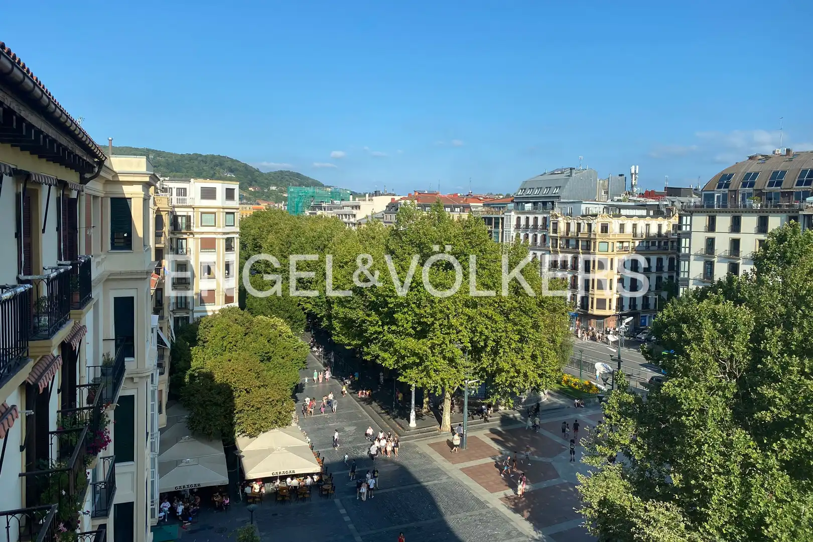 Vista exterior de Pis de lloguer en Donostia - San Sebastián  amb Aire condicionat, Calefacció i Jardí privat