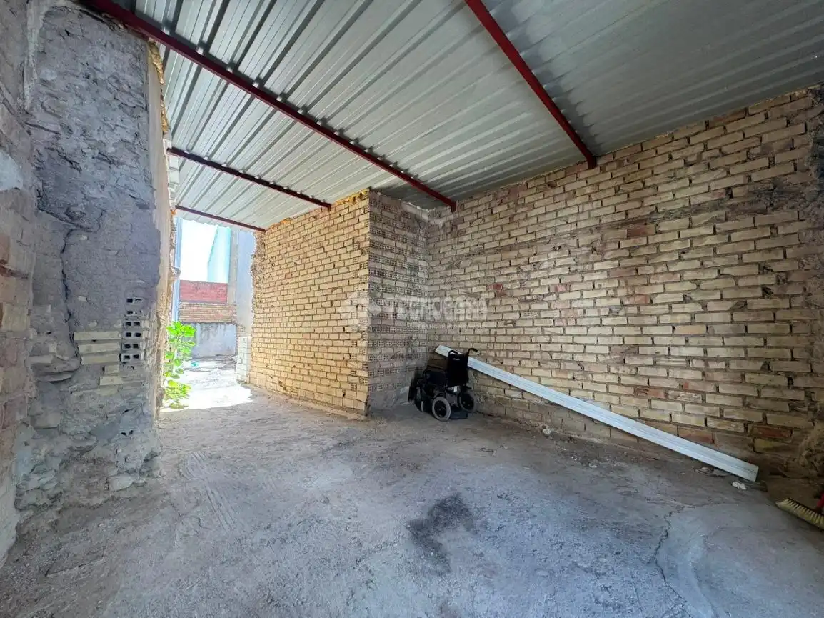 Garaje en venta en C. Cantarrana, Las Cabezas de San Juan