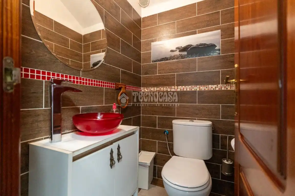 Baño de Piso en venta en Granadilla de Abona con Trastero
