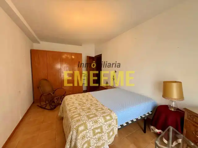 Habitación de Piso de alquiler en Ronda con Amueblado