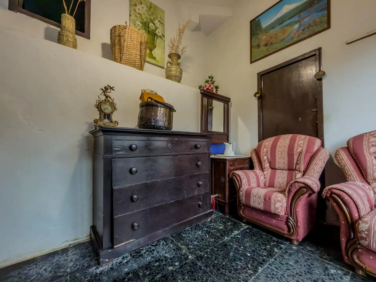 Sala d'estar de Casa o xalet en venda en Alfoz de Lloredo amb Jardí privat, Terrassa i Balcó
