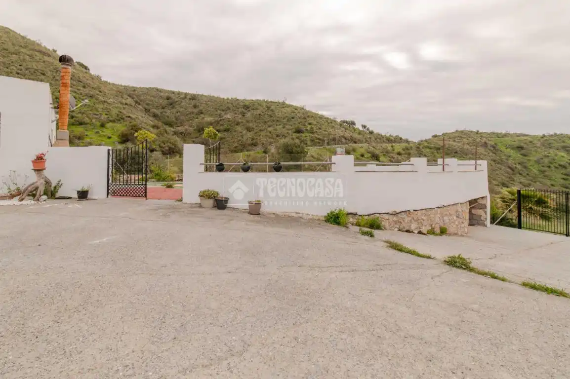 Finca rústica en venda en Motril amb Terrassa