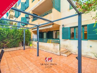 Ground floor with pool for sale in calle de Juan Gris