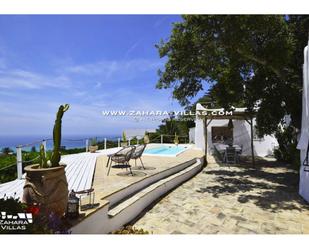 Exterior view of House or chalet for sale in Zahara de los Atunes  with Private garden, Terrace and Swimming Pool