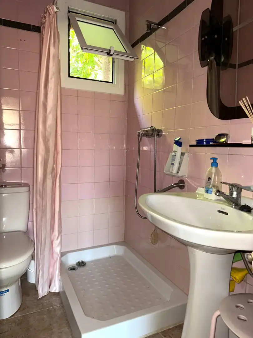 Bathroom of Flat for sale in Barcelona  with Air Conditioner, Heating and Parquet flooring