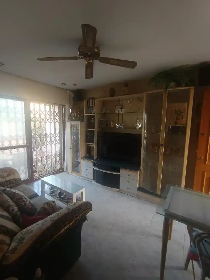 Sala d'estar de Apartament de lloguer en San Javier amb Aire condicionat