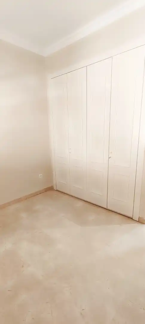 Bedroom of Flat for rent in Sevilla  with Air Conditioner, Storage room and Oven