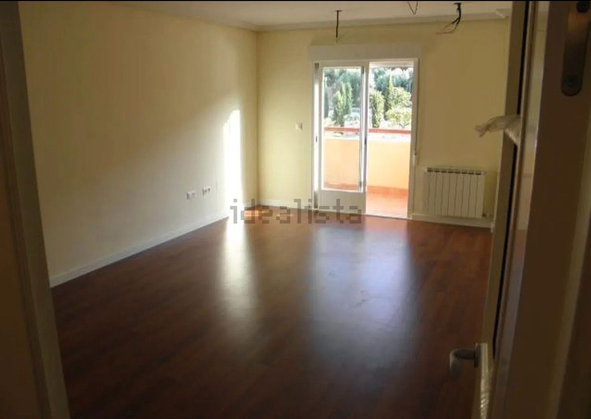 Living room of Flat for sale in  Jaén Capital  with Air Conditioner, Heating and Parquet flooring