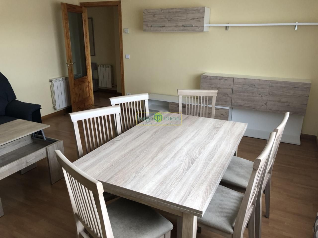 Comedor de Piso en venta en San Andrés del Rabanedo con Calefacción, Trastero y Amueblado