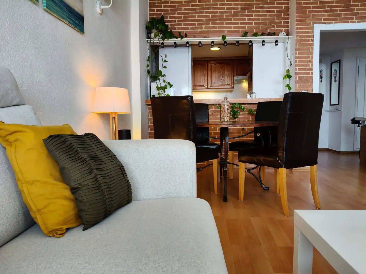 Sala d'estar de Apartament en venda en La Matanza de Acentejo amb Moblat, Balcó i Piscina comunitària