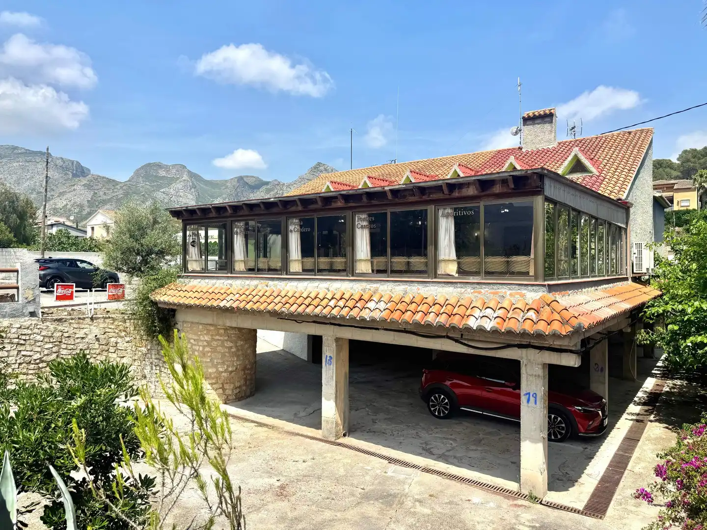 Local en venta en Urbanizaciones