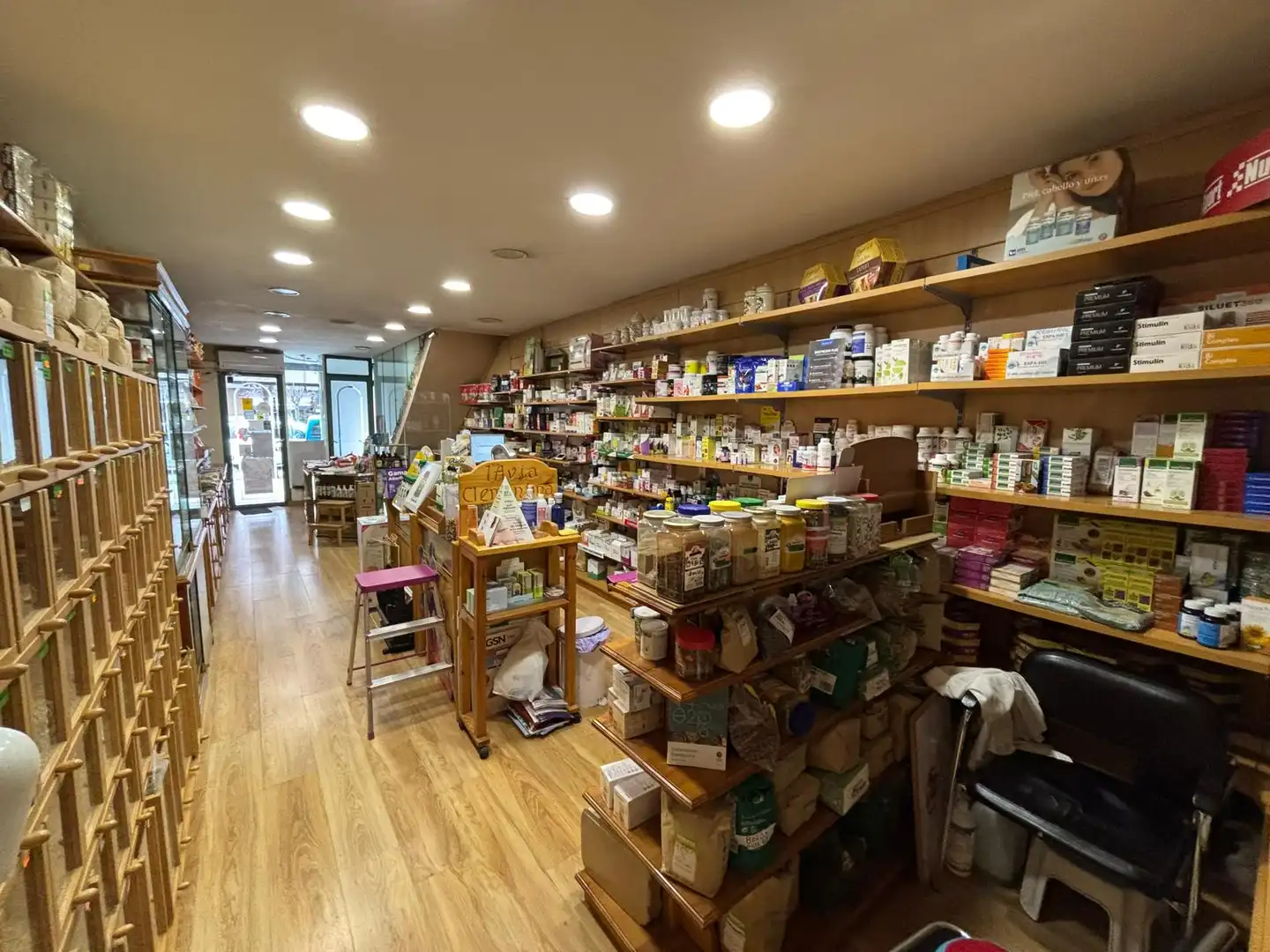 Business premises for transfer in Carrer de Girona 112