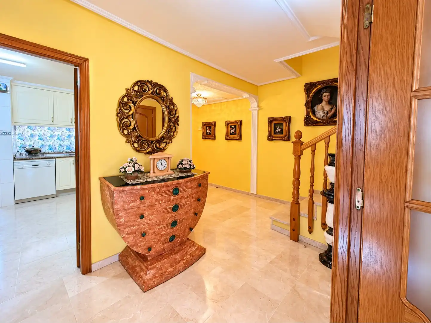 Terraced house with terrace for sale in Calle Versalles 7, imagen 10