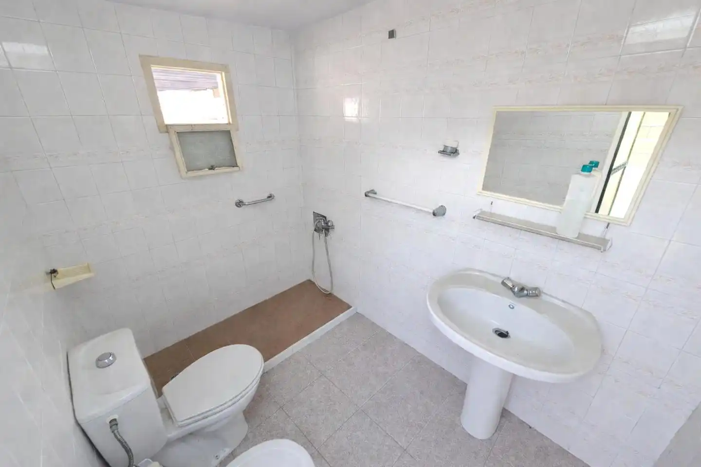 Bathroom of Houses for sale in Calamonte